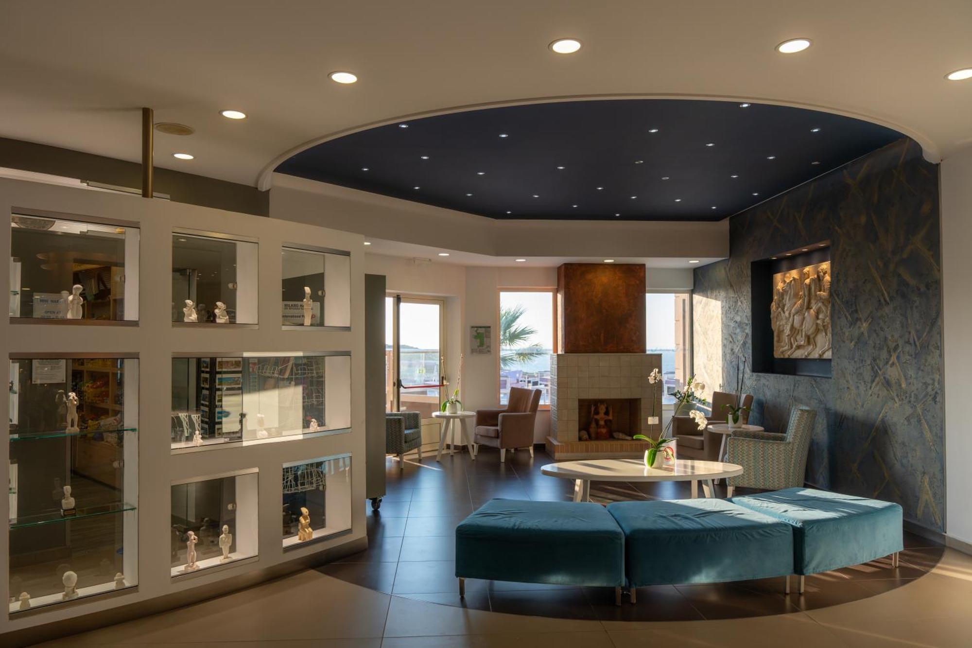 Blue Bay Resort Hotel Agia Pelagia  Esterno foto